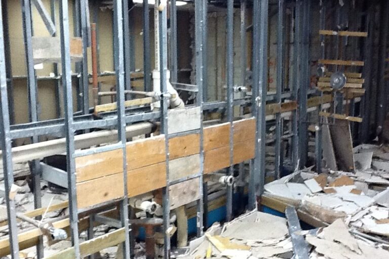 general contractor commercial renovation